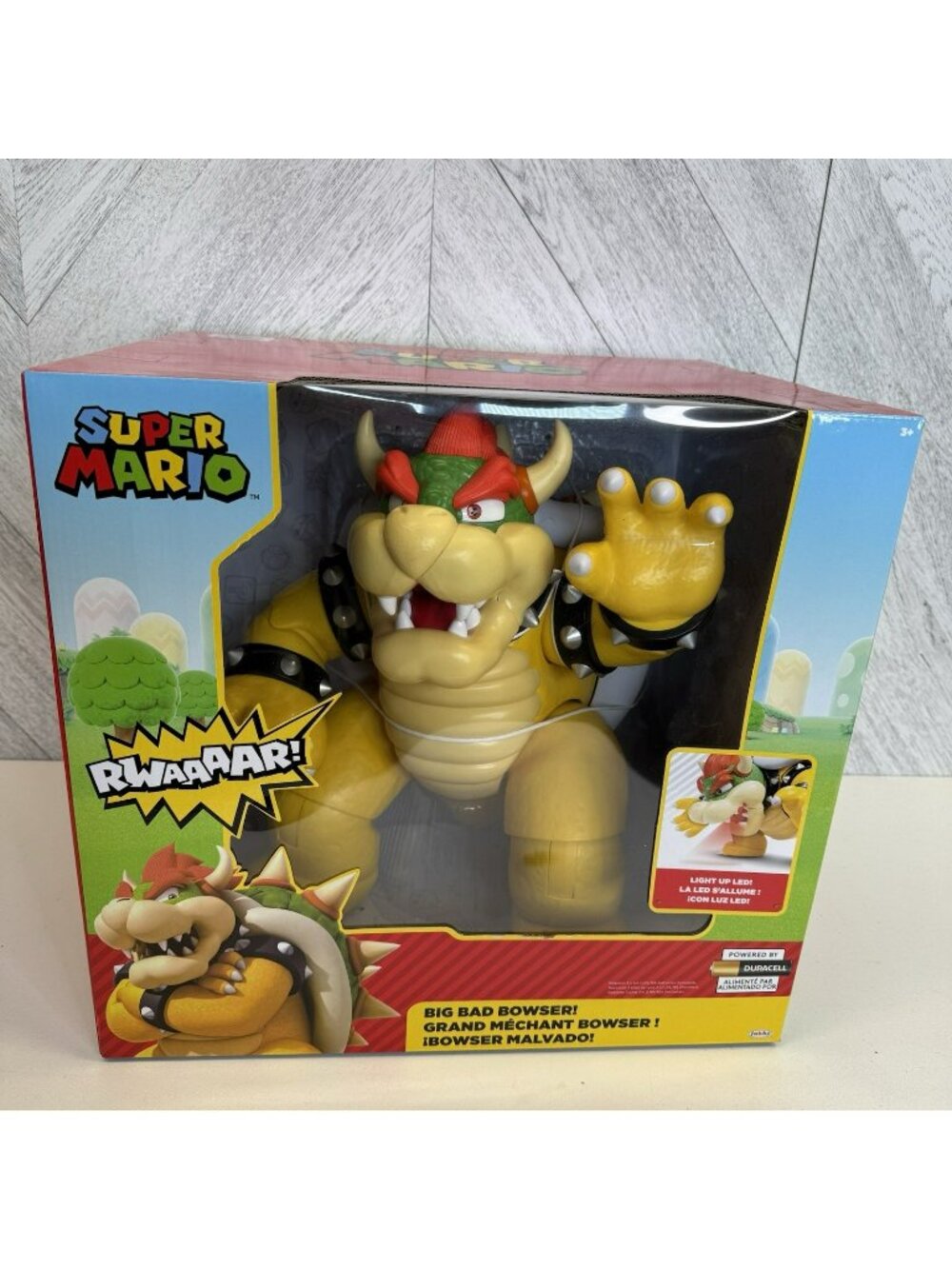 Super Mario Big Bad Bowser 12" Action Figure JAKKS Light Up Sound New In Box